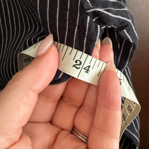 PAUL SMITH | Black and White Striped Button up Collared Shirt | Large - Picture 6 of 7